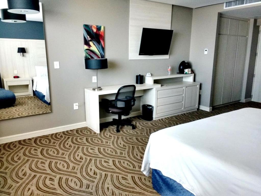 Holiday Inn Express Pachuca By Ihg Exterior foto